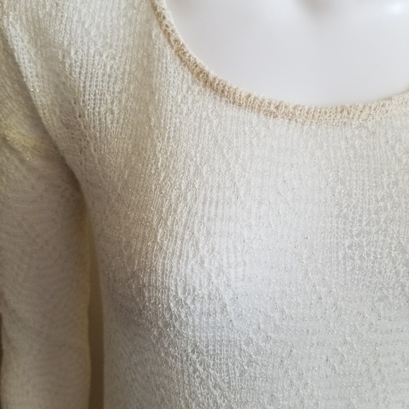 Anthropologie A Reve lace and ruffled top. - Picture 2 of 8